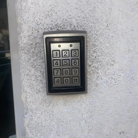 Centar No Parking Скопье