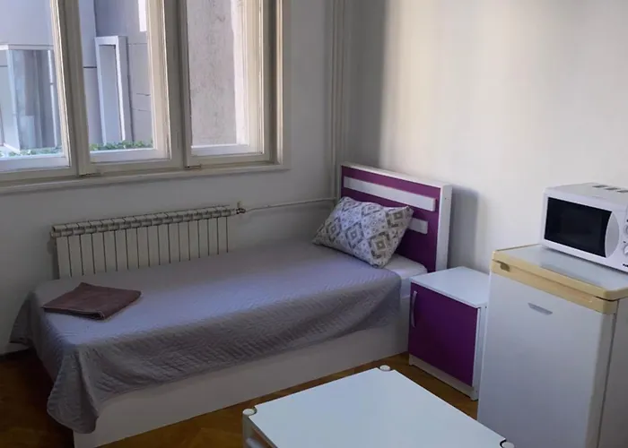 Great Great Location No Parking *