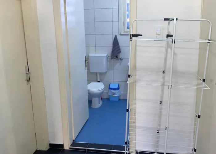 Гостевой дом Great Great Location No Parking *