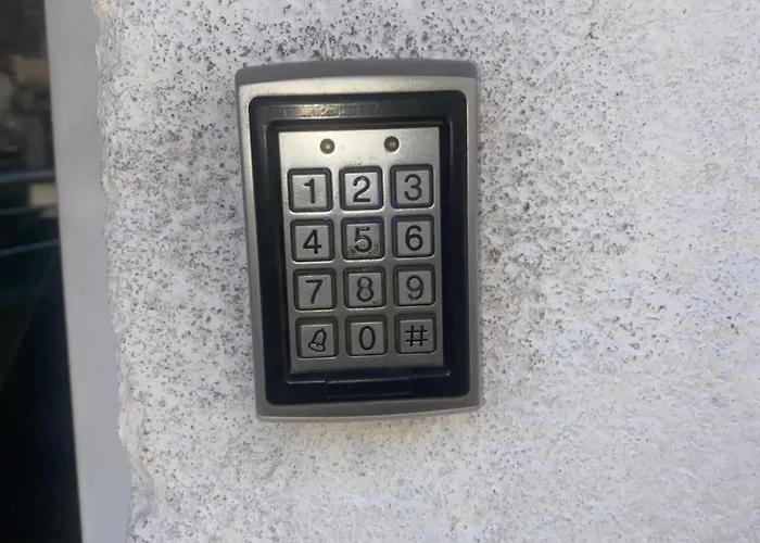 Great Great Location No Parking Скопье